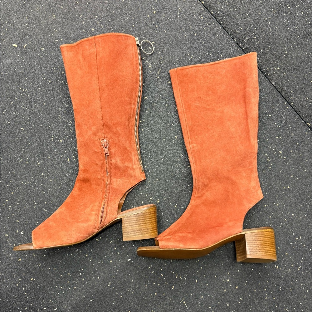 Stylish Orange Women's Boots